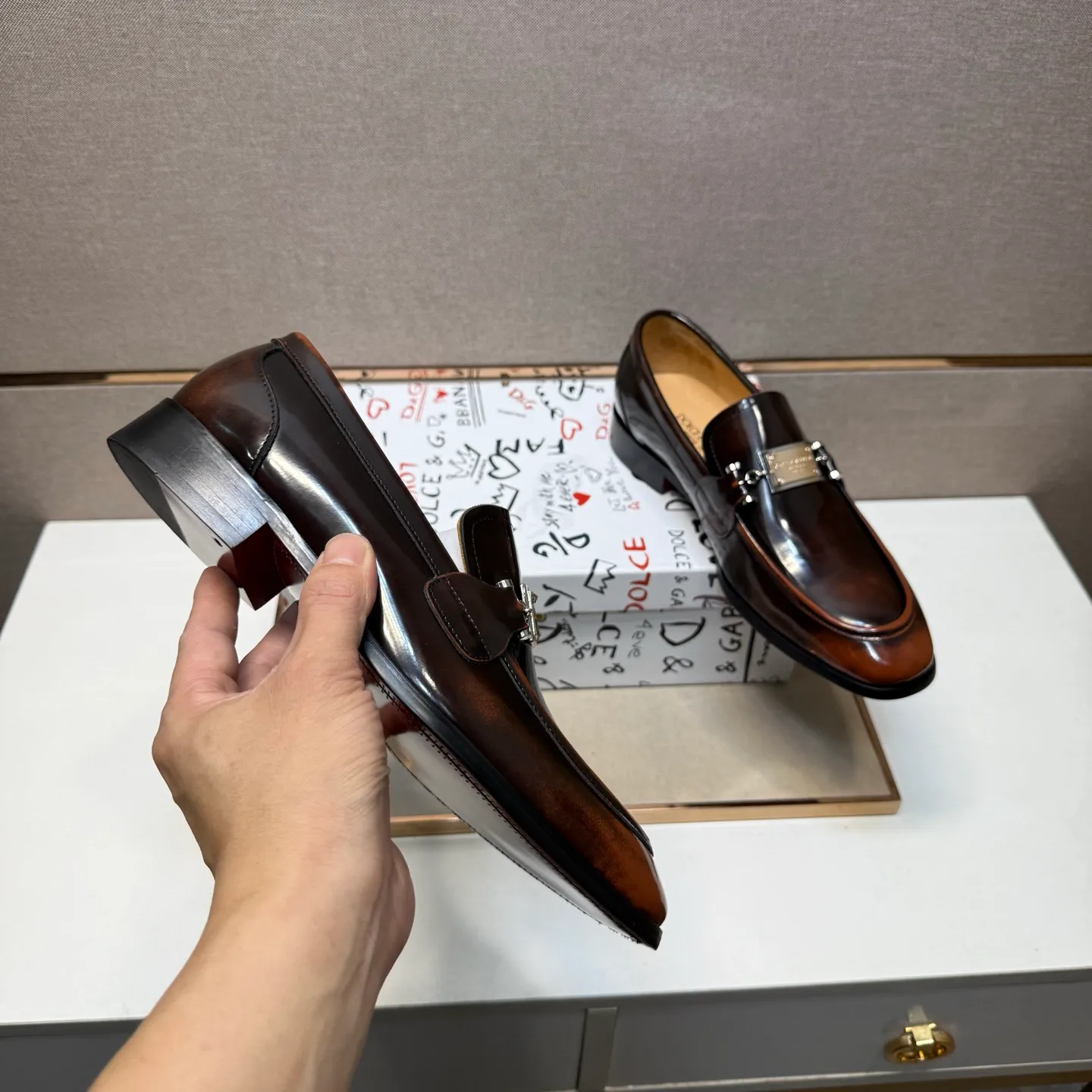 Men's men's shoes 💰pp520【DG～】Men's casual formal leather shoes 2025z cabinet sales simultaneously 🔶Size: 38-44#️⃣ 🔷3 colors🔜The upper is made of cowhide stitching ➕Cowhide lining, comfortable and breathable, sole: original comfortable, wear-resistant and non-slip outsole, ⚠️real thing📱photographed🎬real thing is better📢📢📢